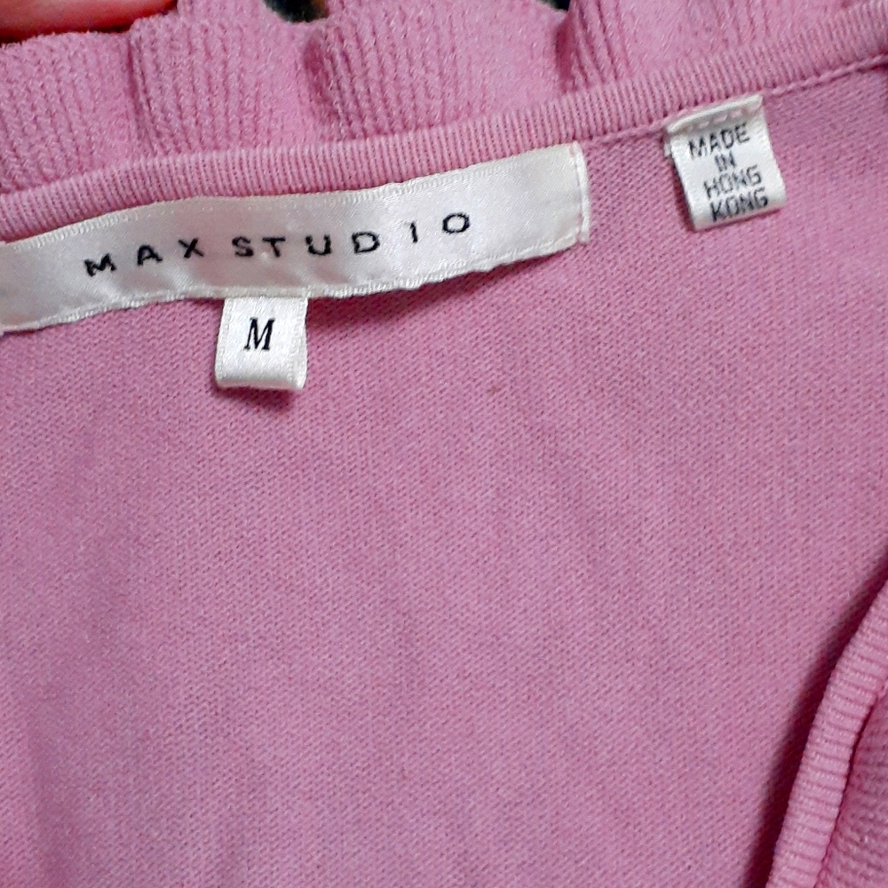 Pink Max Studio Ruffled Blouse Size M - Picture 2 of 8